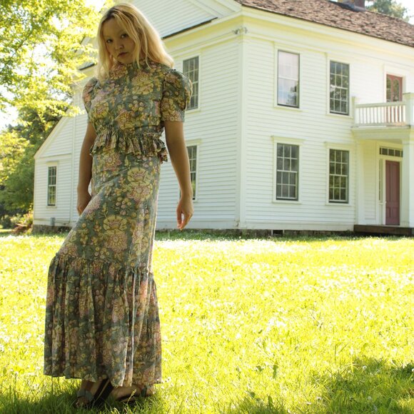 Block print summer dress with waist ruffle - Picture 2 of 5